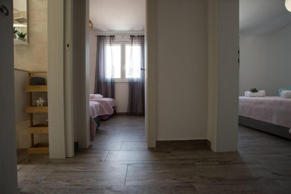 Lodge Jomi Kaštel Novi 外观 照片